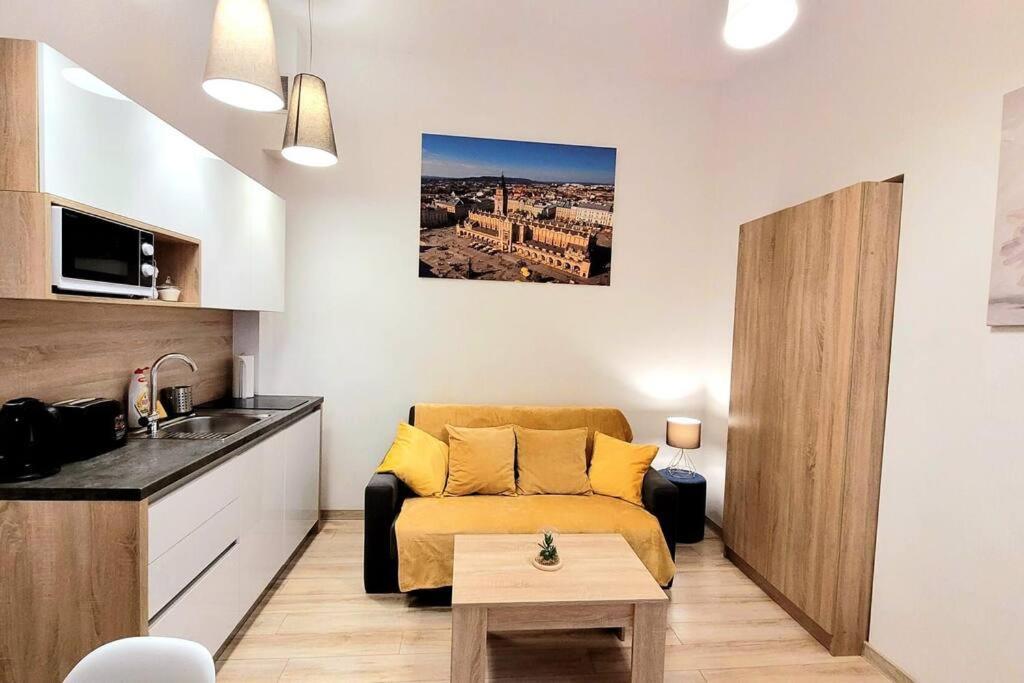Golden Bosacka Old Town 2 Apartment *